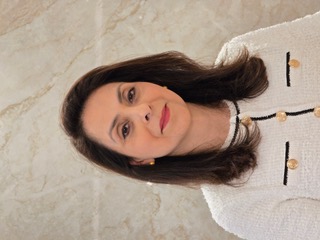 Arusha Oloumi, PhD Headshot